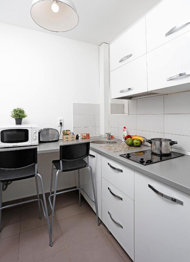 Central Apartment Very Close To Old City Bukarest Eksteriør billede