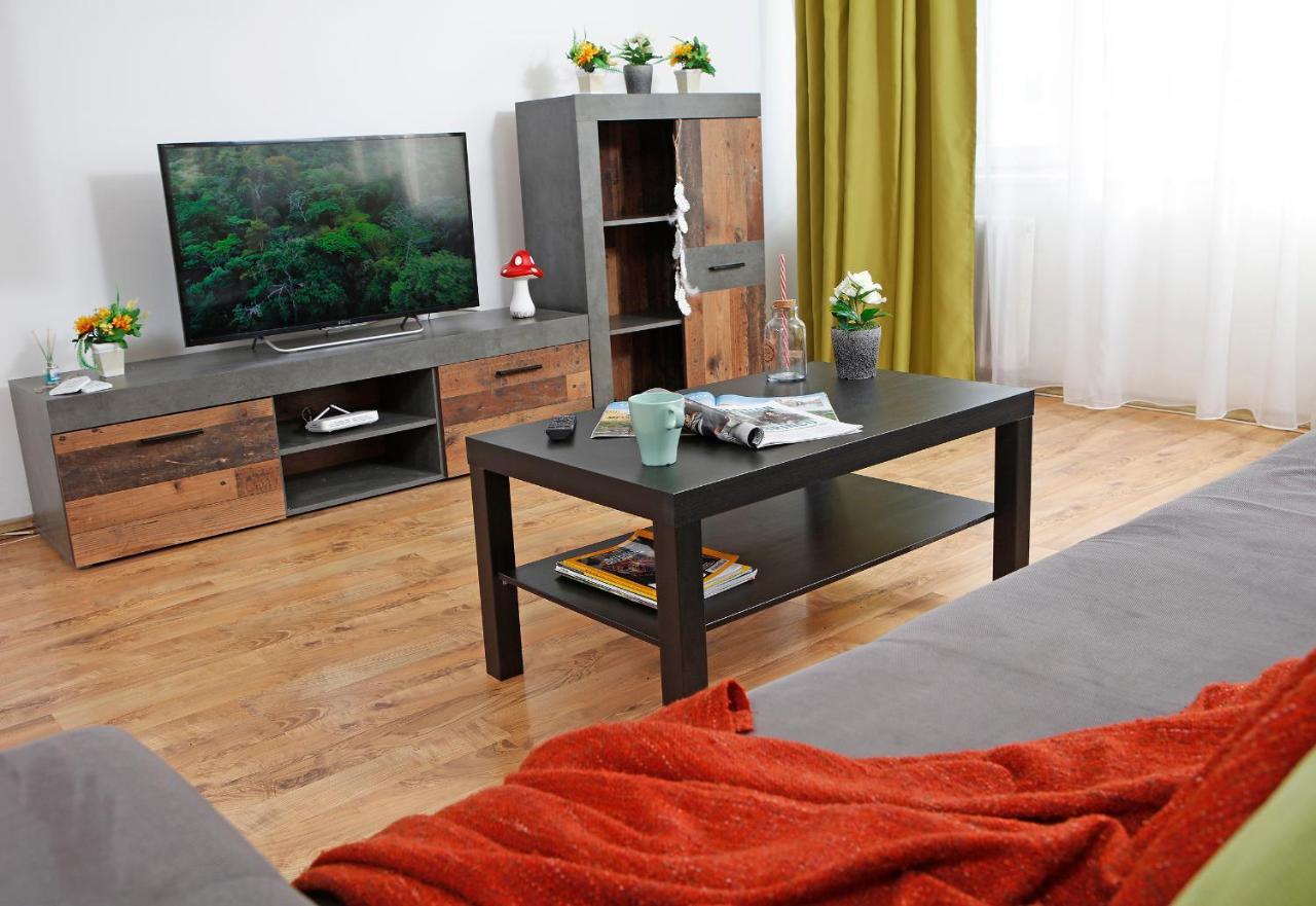Central Apartment Very Close To Old City Bukarest Eksteriør billede