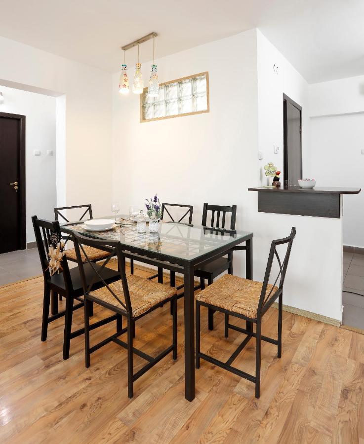 Central Apartment Very Close To Old City Bukarest Eksteriør billede